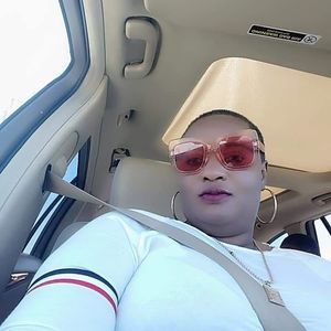 Meet your Posher, Adama